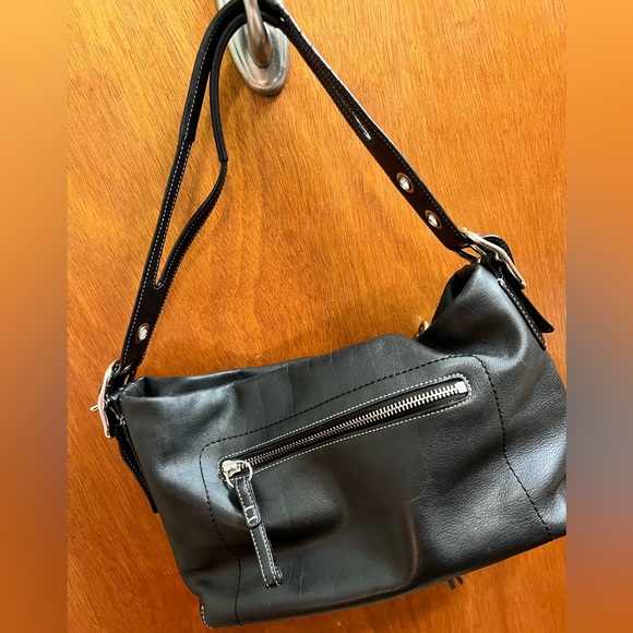 COACH - East West Legacy Handbag F066-1417 - Black Leather (EUC) - Picture 2 of 15